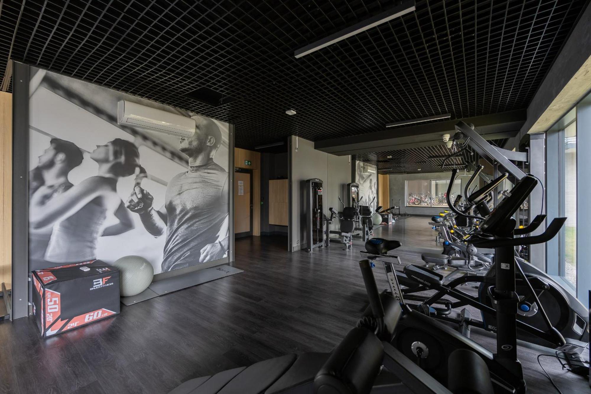 Zajezdnia Wrzeszcz Modern & Stylish Apartment Gym Gdansk By Noclegi Renters Ngoại thất bức ảnh